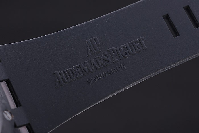 Audemars-Piguet-520-5 Bevægelse: Quartz (batteri)